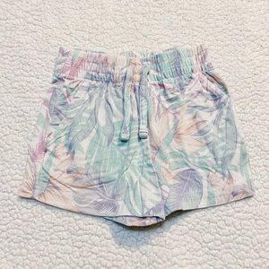 Very comfortable girls shorts.